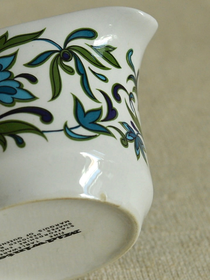 イギリス アンティーク ミッドウィンター ミルクジャグ