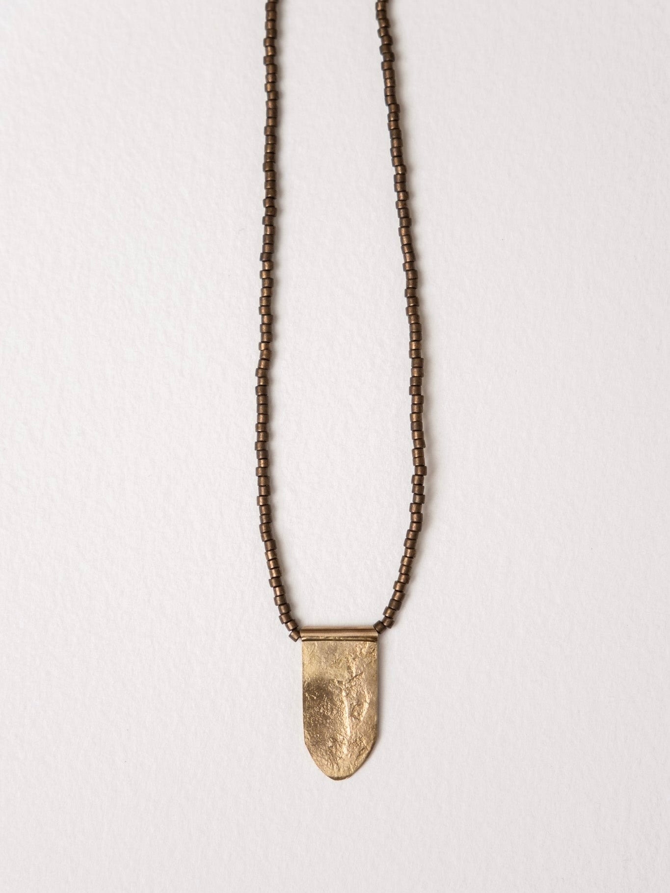 ロングペンダントネックレス