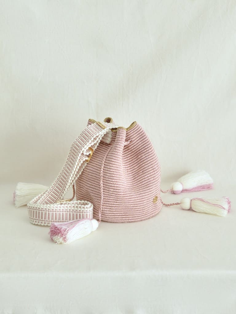 コロンビアのモチーラ 手編みハンドバッグ ミニ【ストラップ長さ調節】