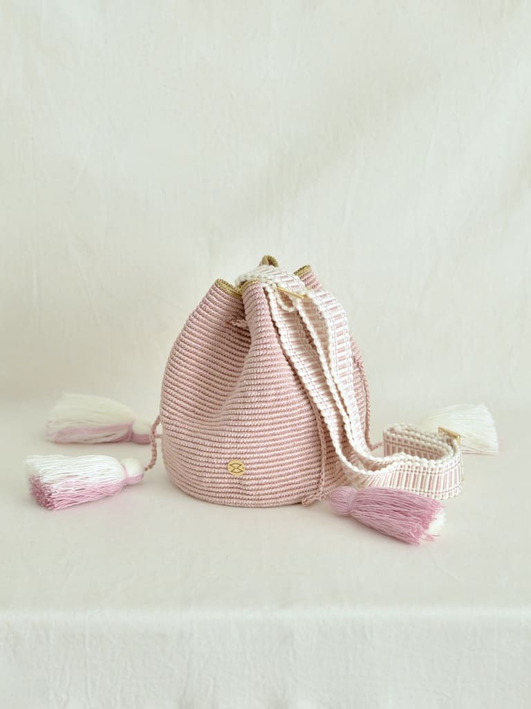 コロンビアのモチーラ 手編みハンドバッグ ミニ【ストラップ長さ調節】