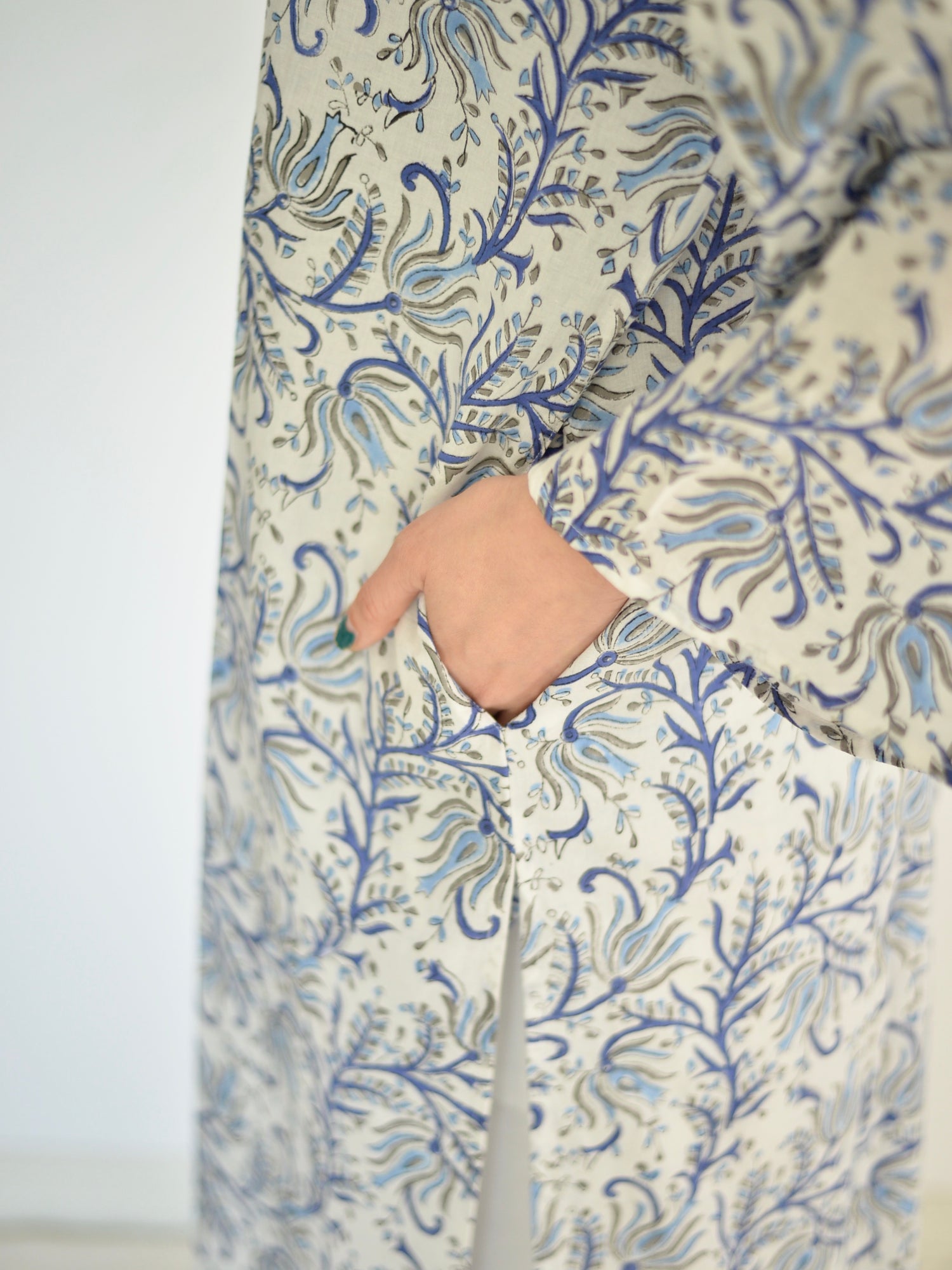 ハンドブロックプリント クルタ ブルー