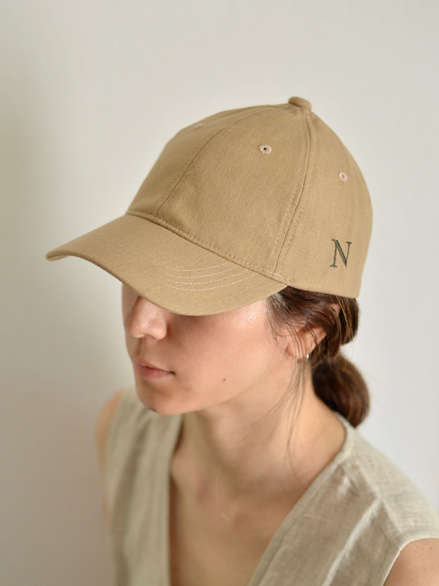 コットン&リネン サイドロゴ キャップ