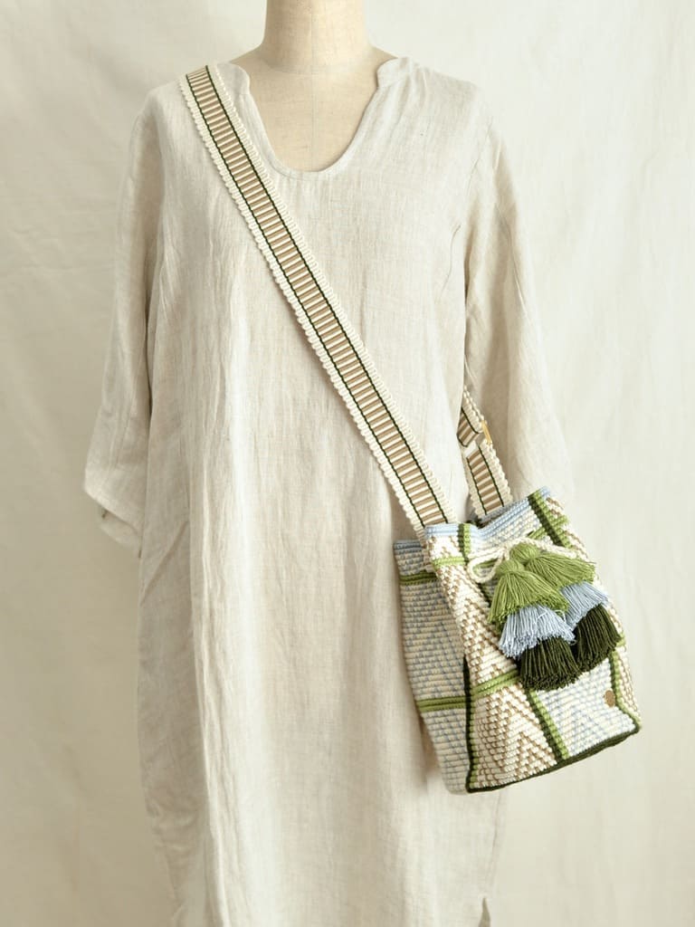 【残り1点】コロンビアのモチーラ 手編みハンドバッグ【ストラップ長さ調節】