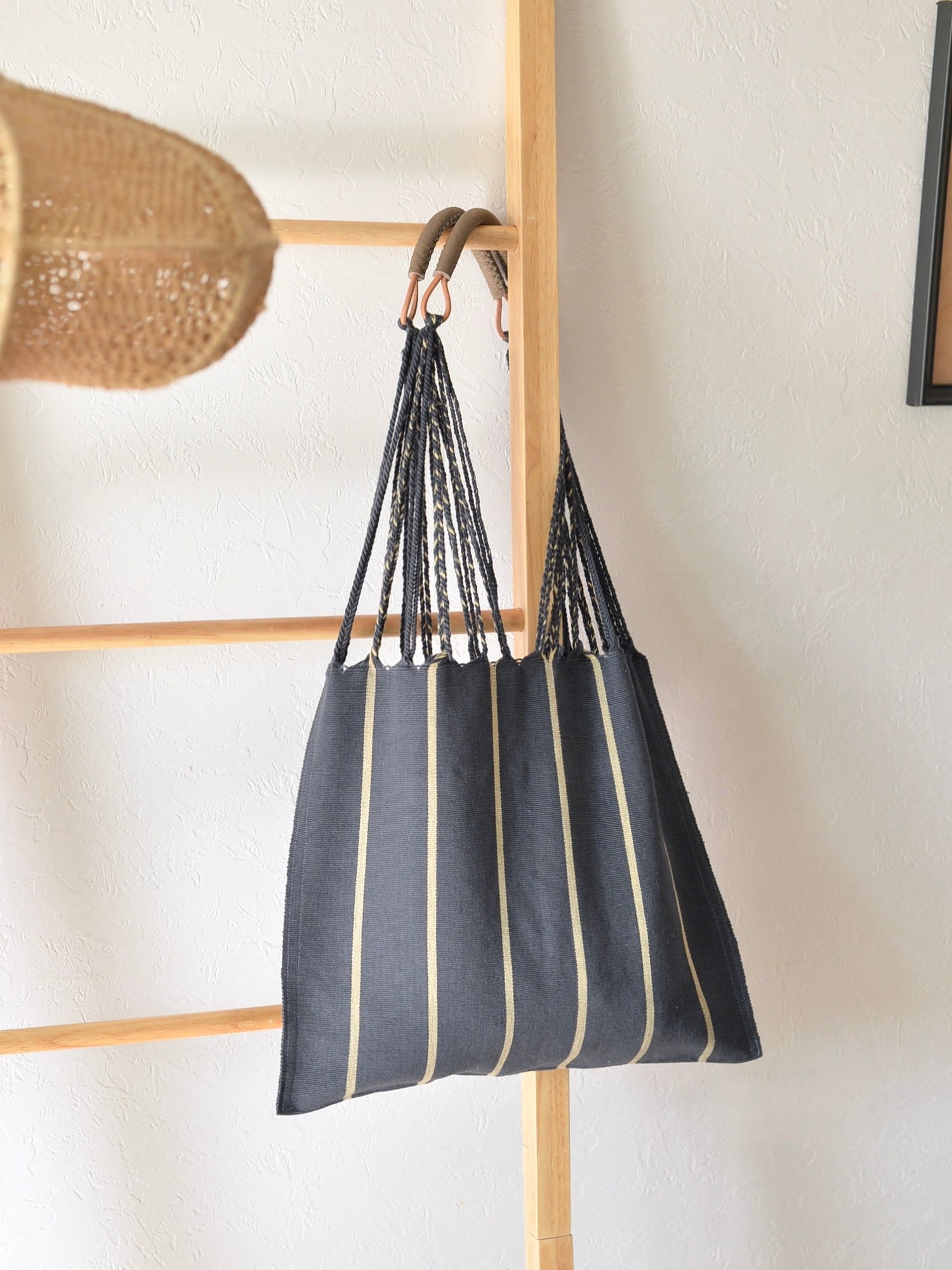 メキシコ ハンモックバッグ ブルーグレー レザーハンドル