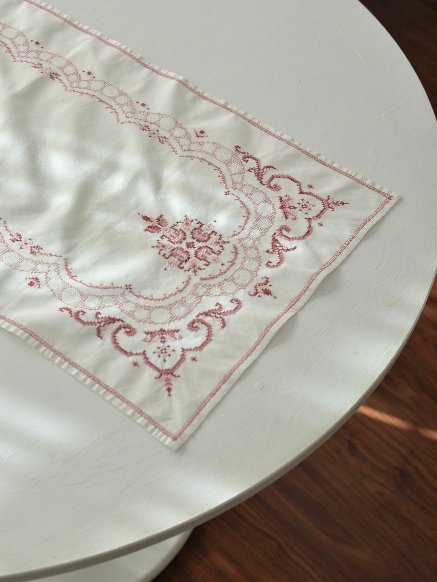 クロスステッチ テーブルセンター