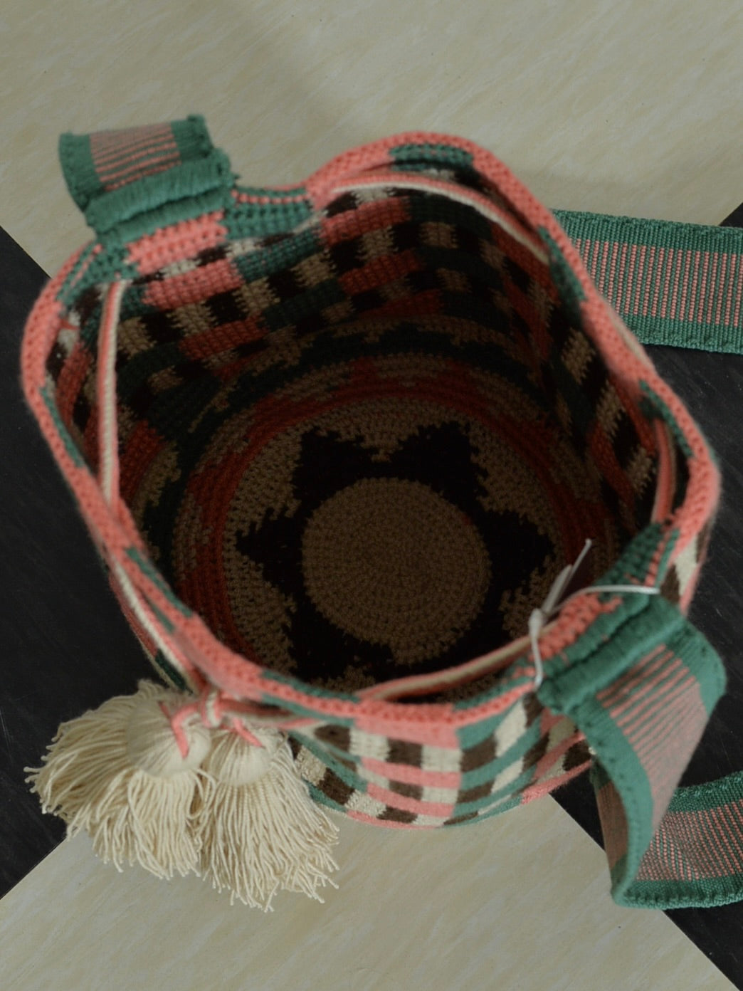 【残り1点】コロンビアのモチーラ ワユーバッグ