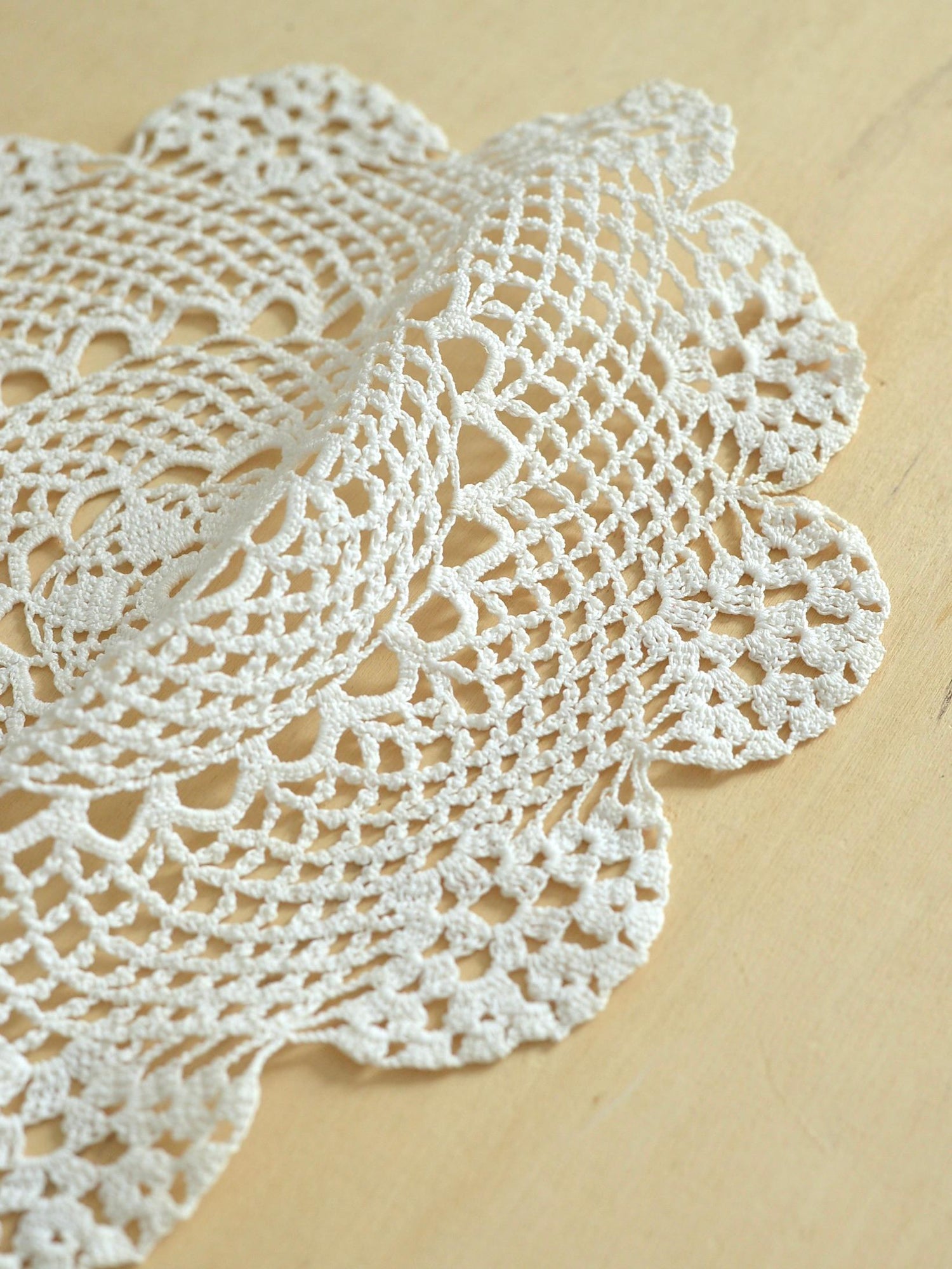 クロシェ レースドイリー 直径28cm