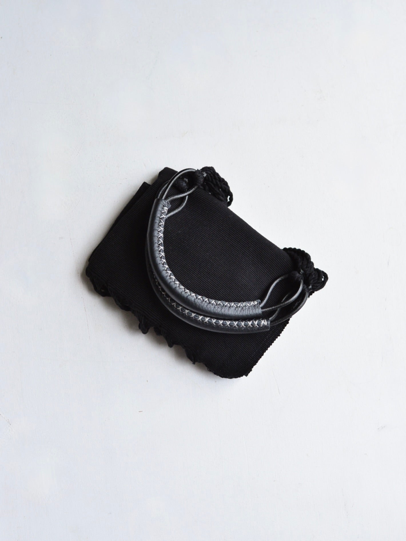 メキシコ ハンモックバッグ レザーハンドル ブラック 無地