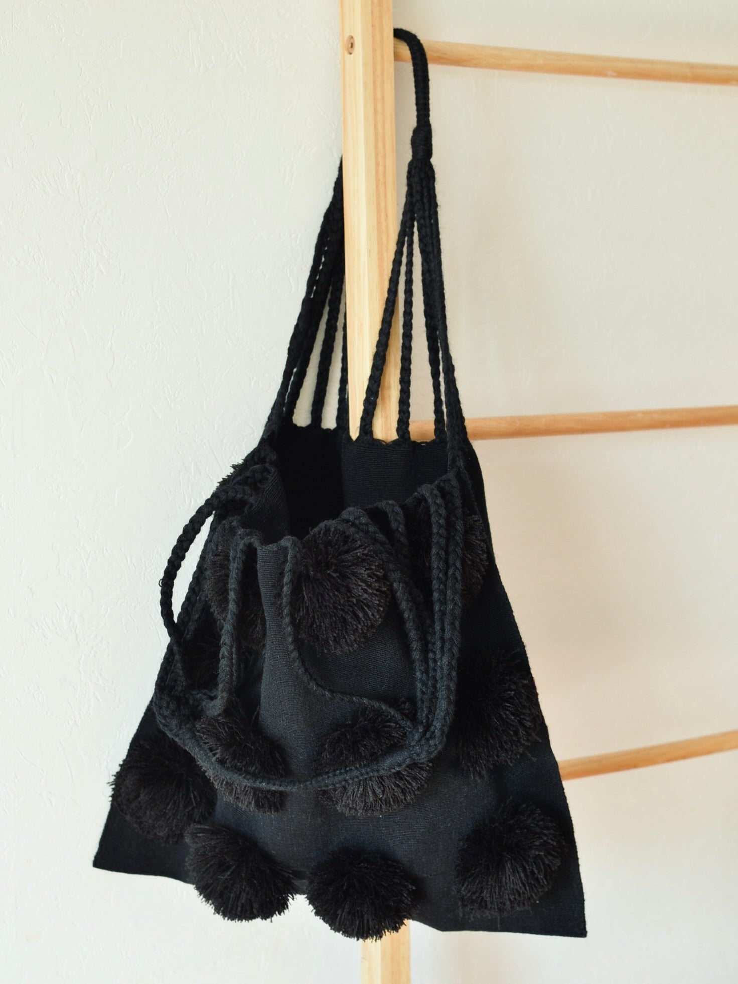 メキシコ コットン ポンポン ハンモックバッグ Black