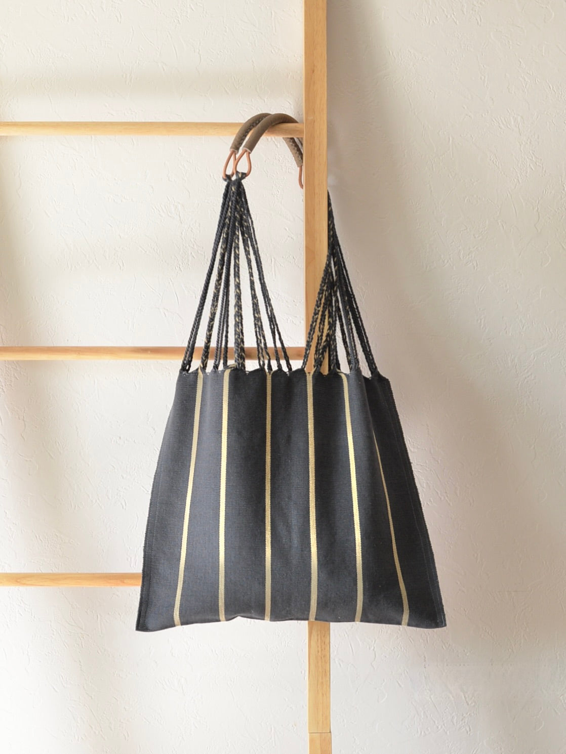 メキシコ ハンモックバッグ ブルーグレー レザーハンドル