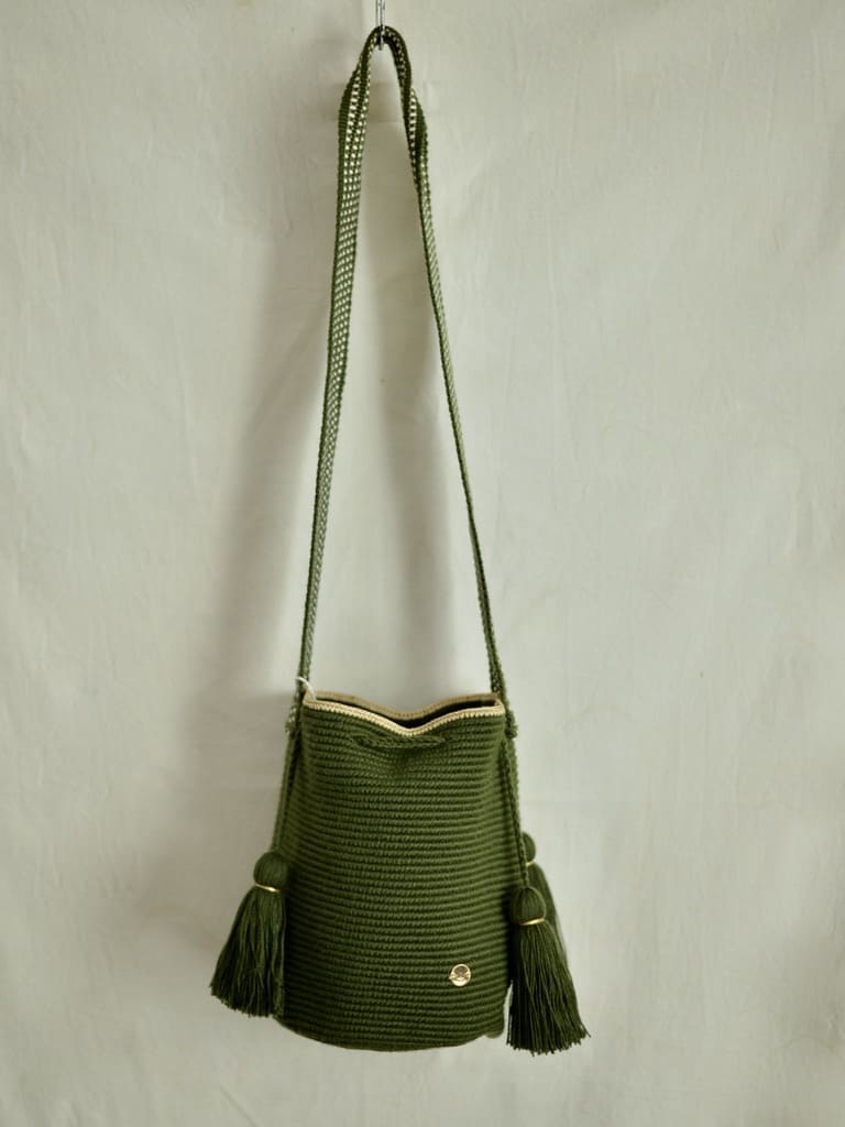 コロンビアのモチーラ 手編みハンドバッグ