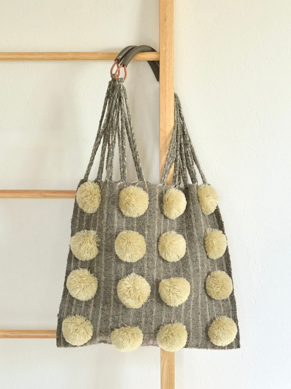 メキシコ ウール ハンモックバッグ レザーハンドル ポンポン