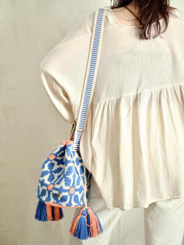 コロンビアのモチーラ 手編みハンドバッグ【ストラップ長さ調節】
