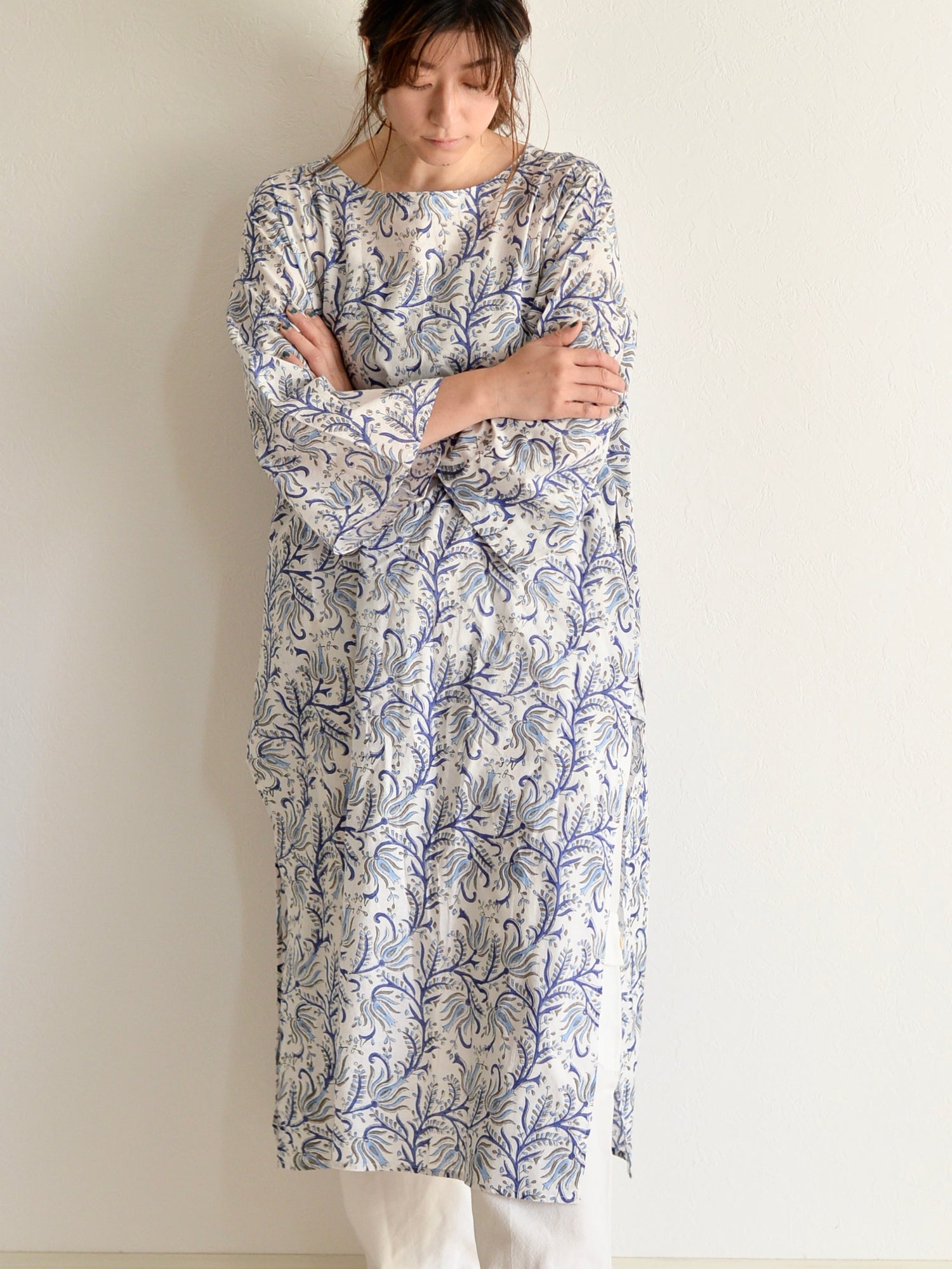 ハンドブロックプリント クルタ ブルー