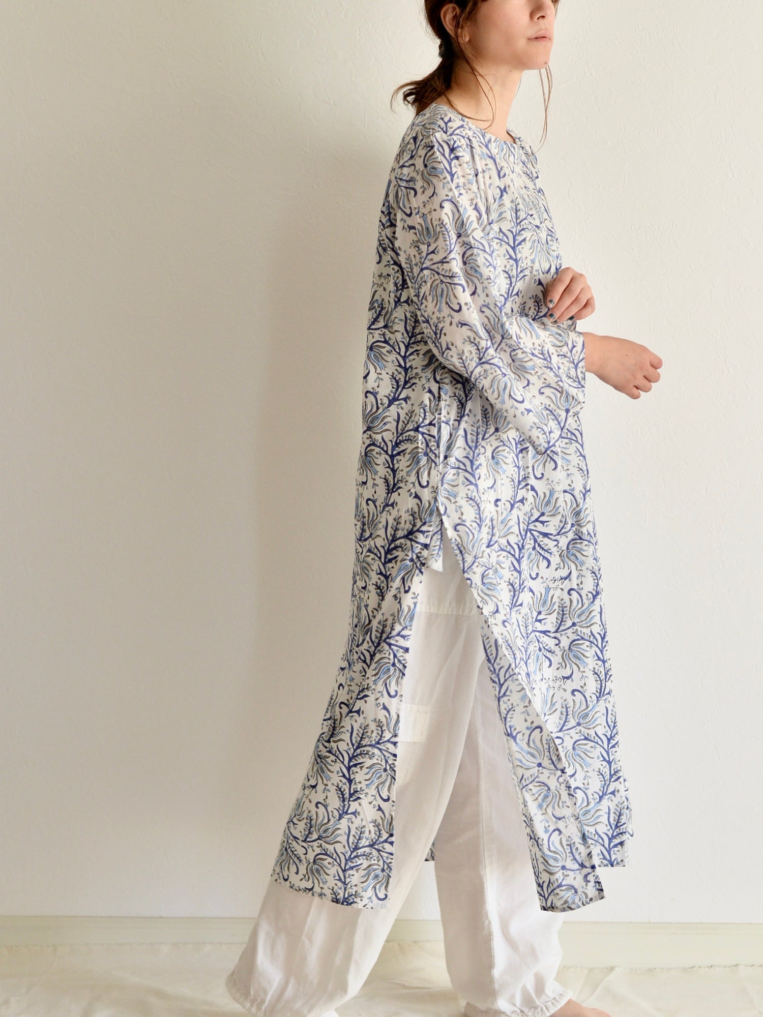 ハンドブロックプリント クルタ ブルー