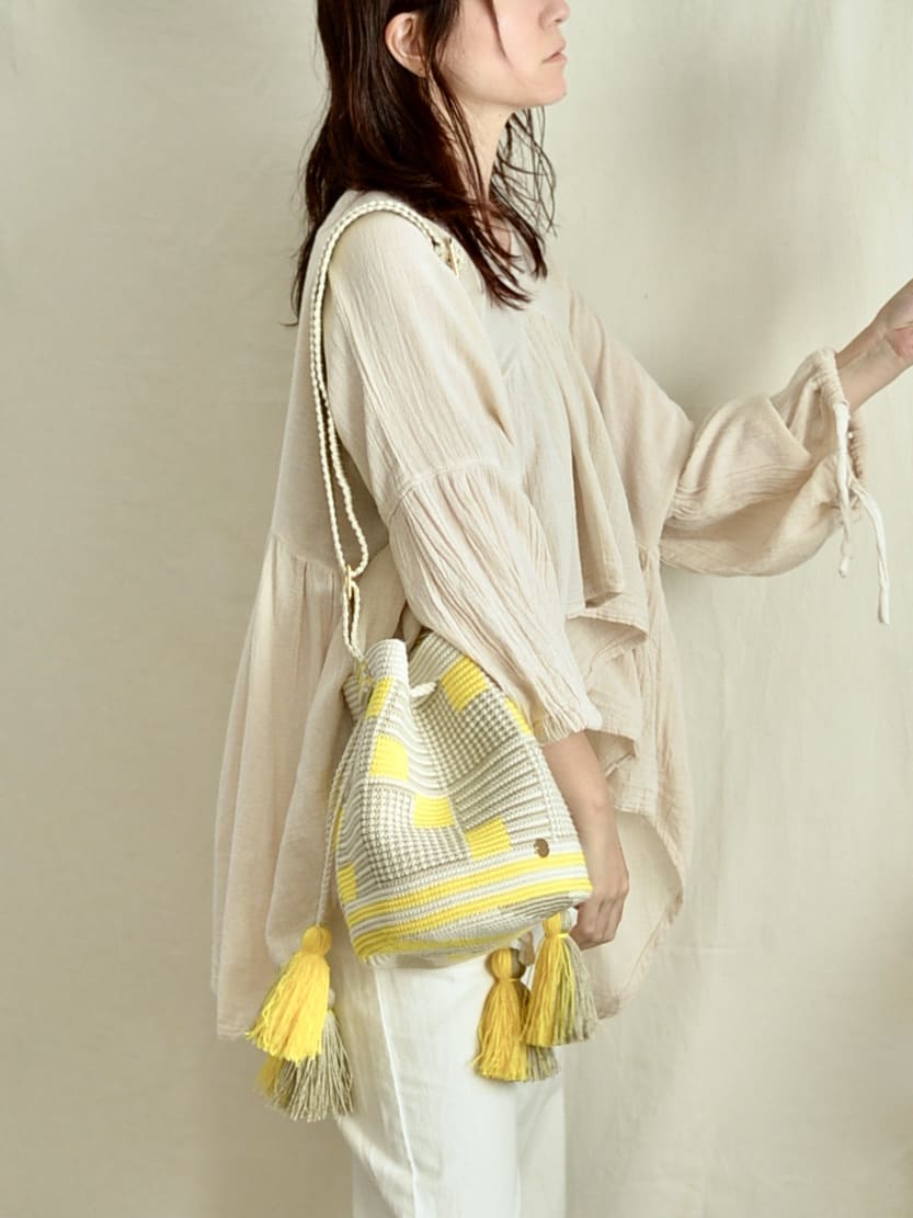 コロンビアのモチーラ 手編みハンドバッグ【ストラップ長さ調節】