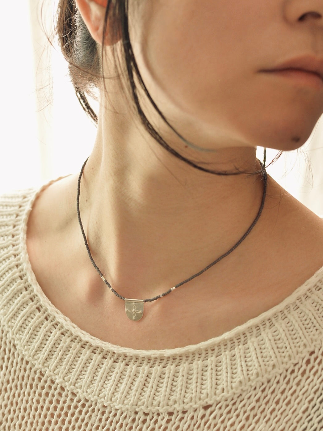 お花のシルバーネックレス