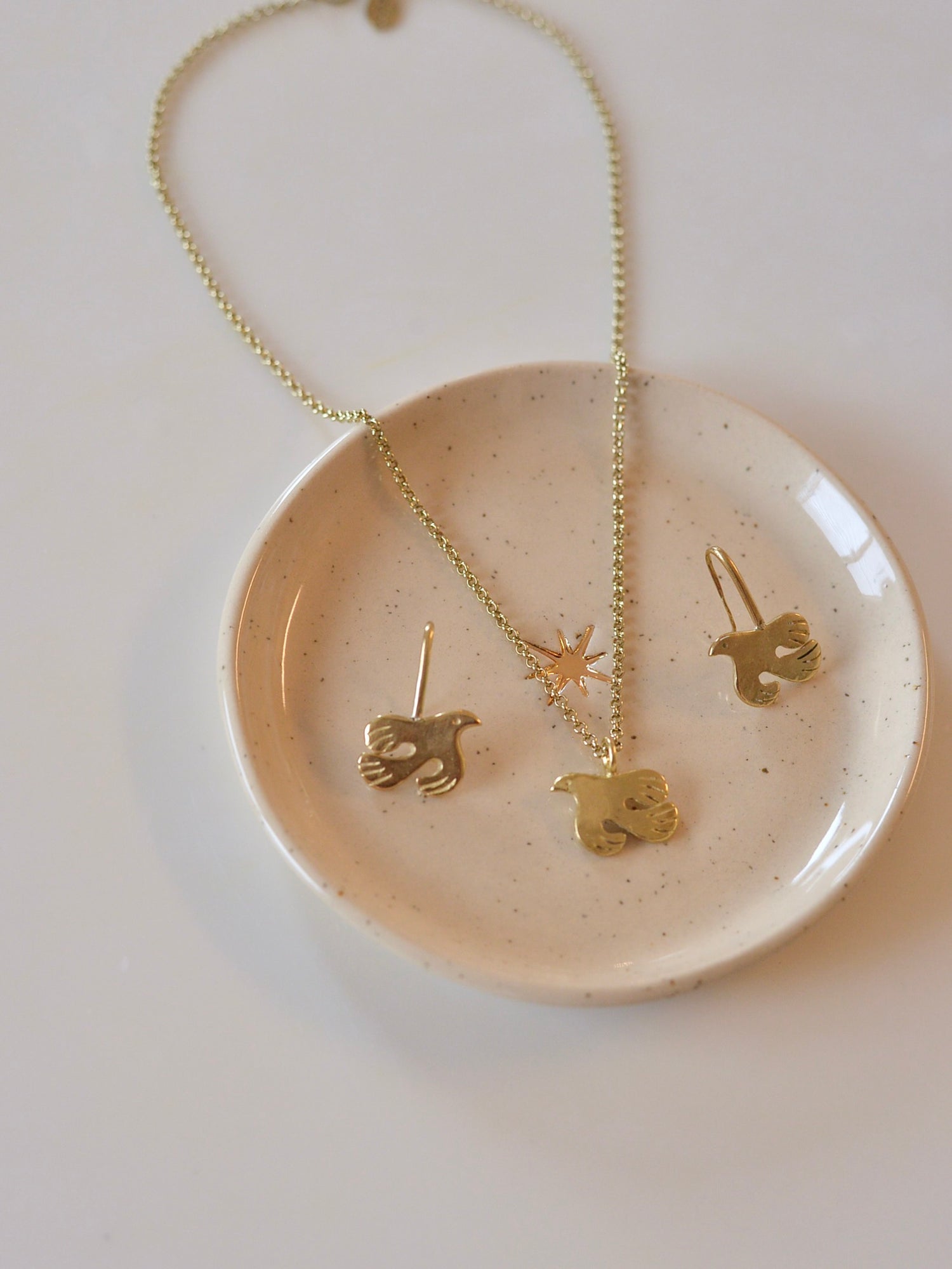 ZELITA ネックレス