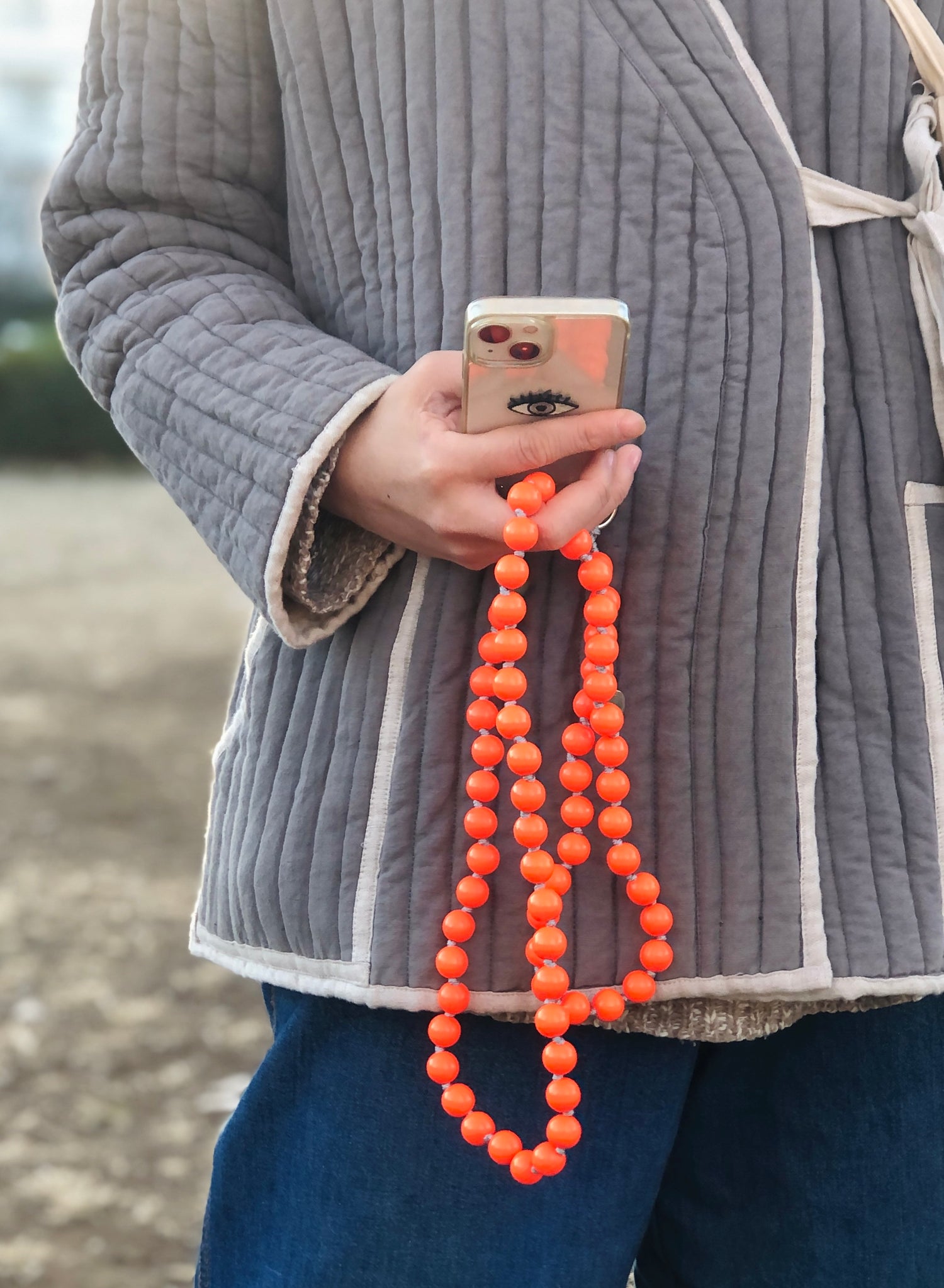 upbeads アップビーズ スマホショルダー 携帯ストラップ FOXY