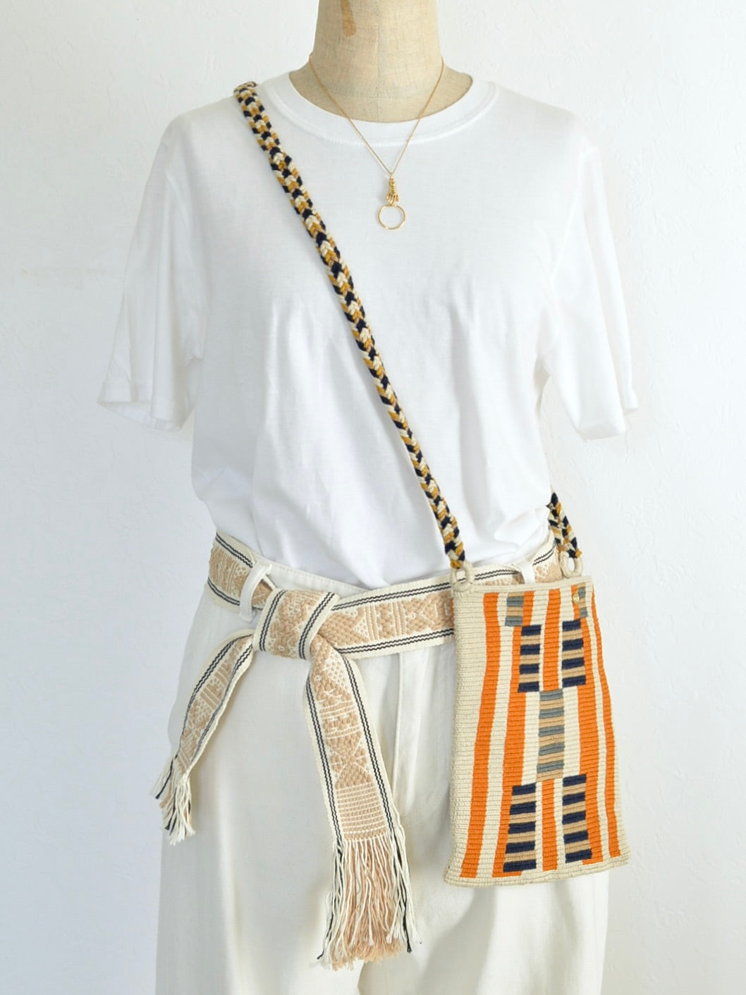 【残り1点】GUANABANA コロンビア モチーラ ワユー ポーチバッグ