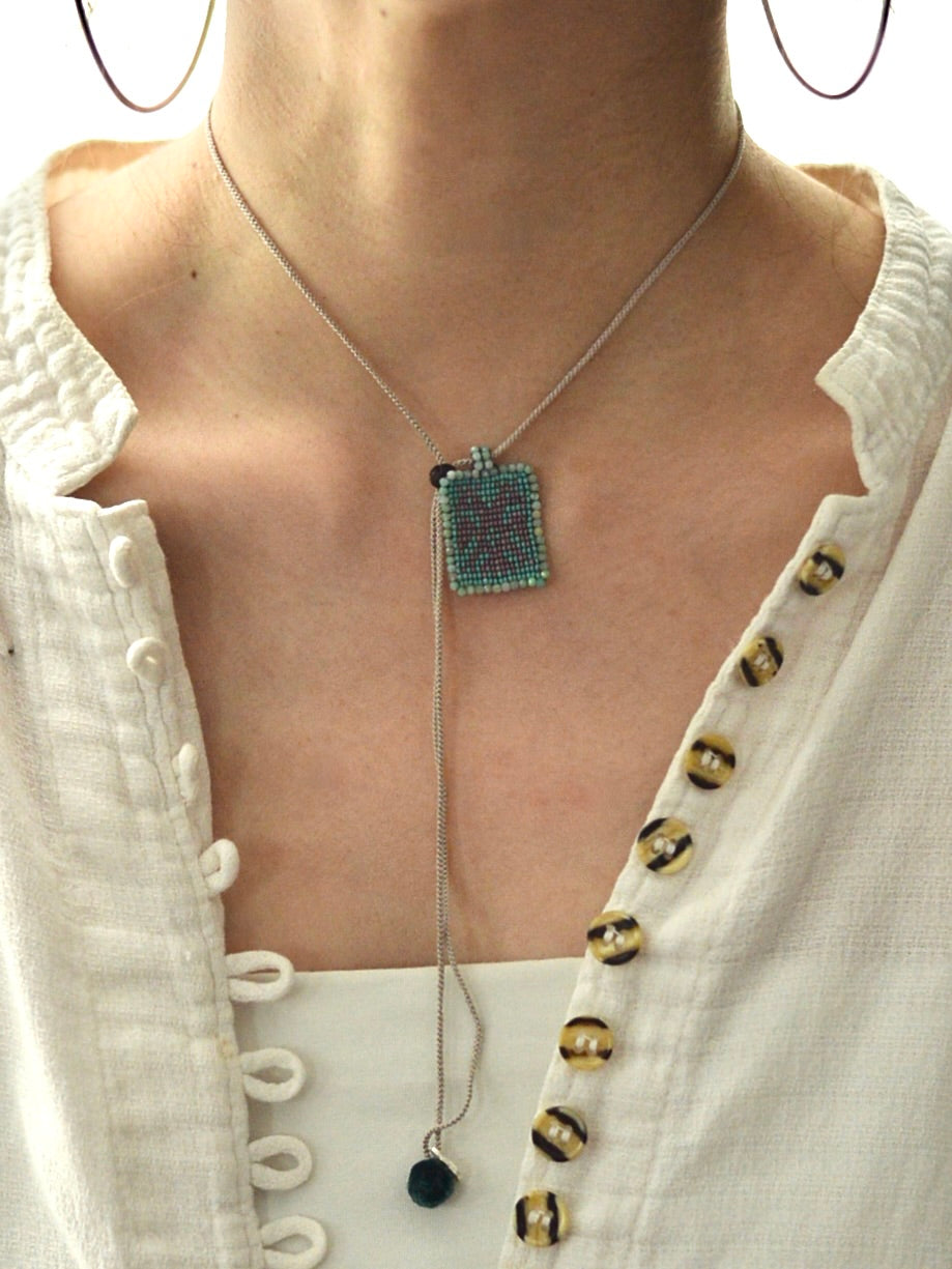 エメラルド ビーズ刺繍 3way ネックレス