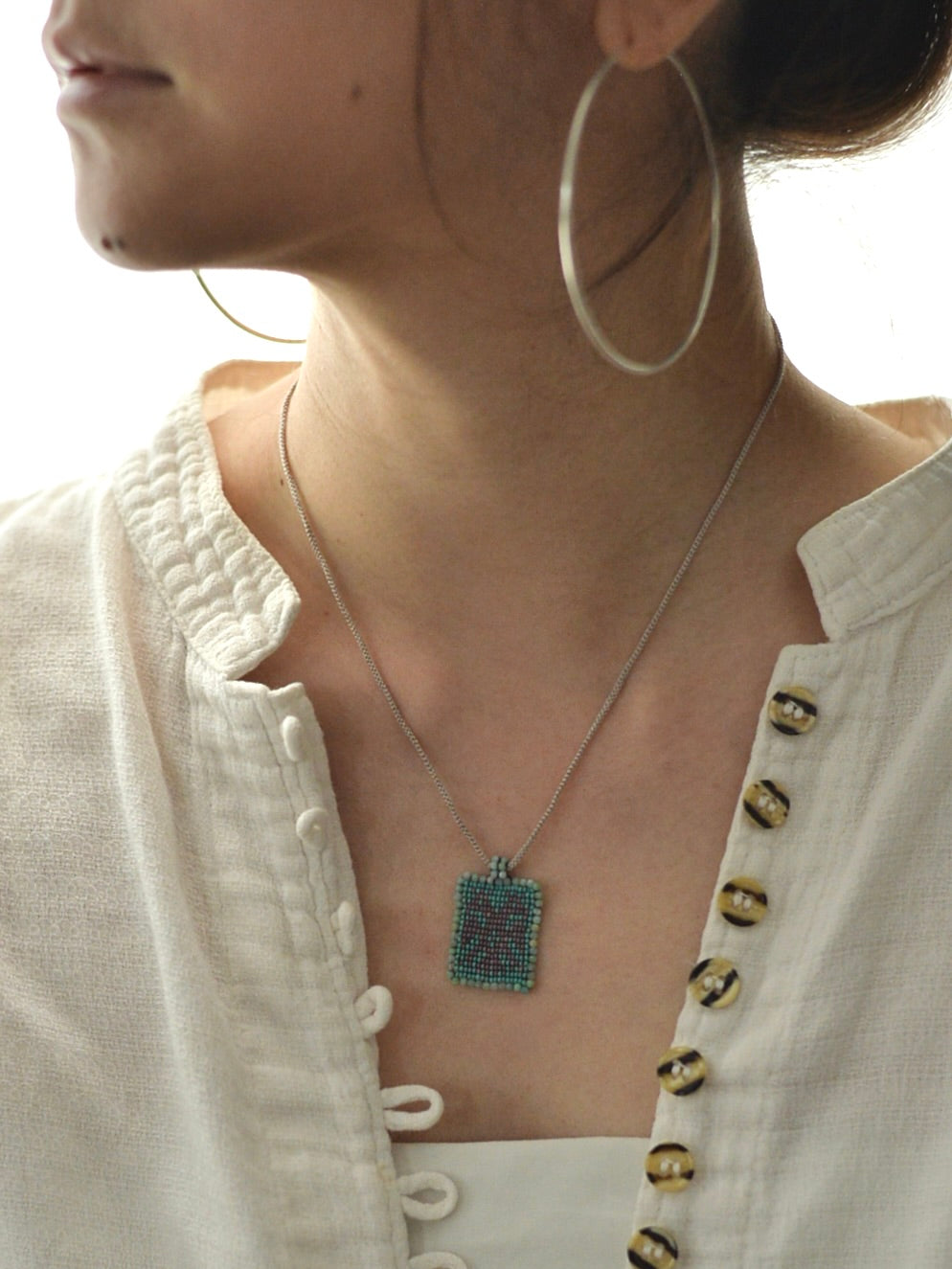 エメラルド ビーズ刺繍 3way ネックレス