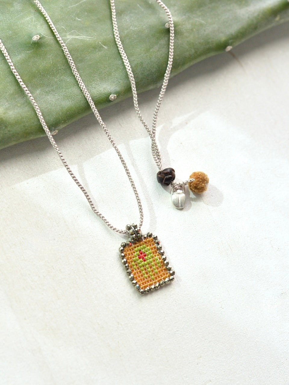 ビーズ刺繍 3way ネックレス