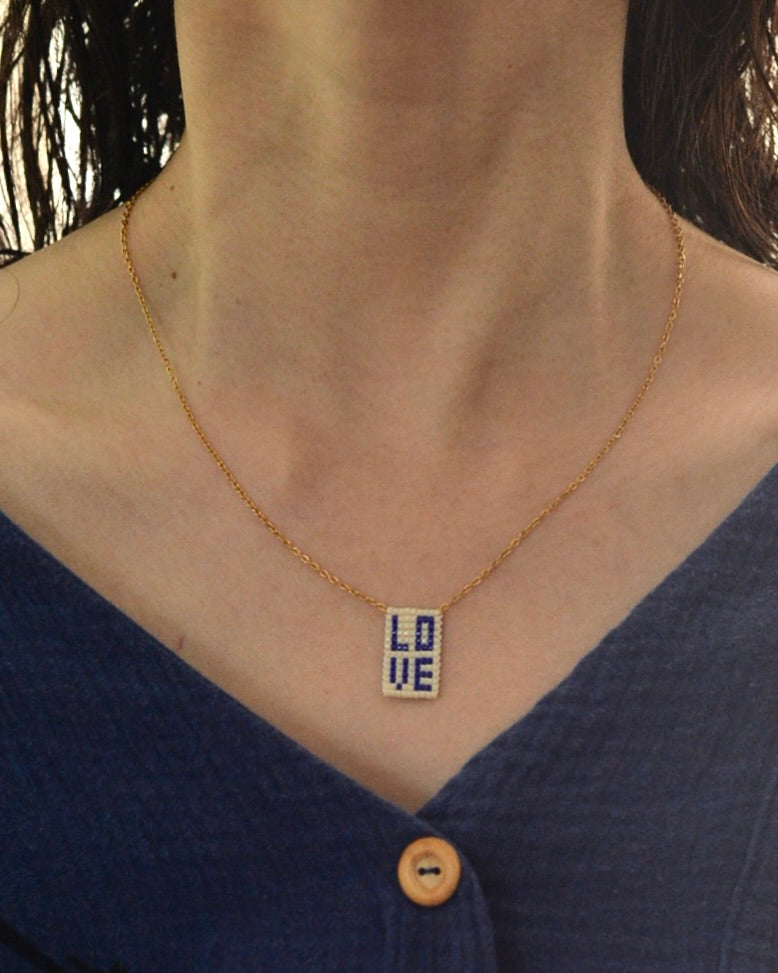 【再入荷予定】LOVE ビーズネックレス Blue