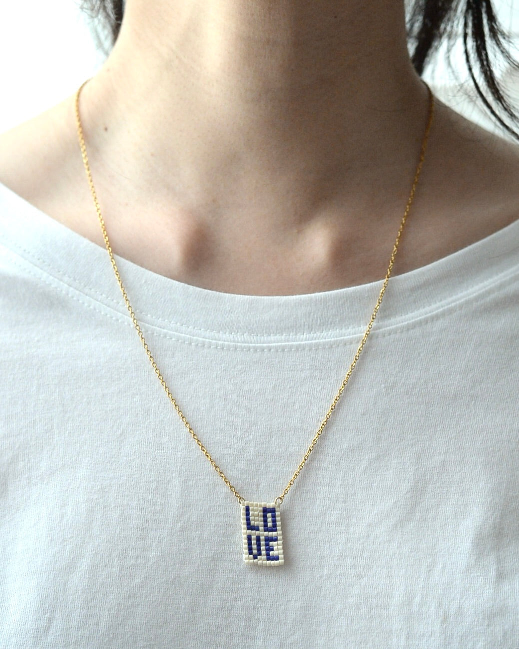 【再入荷予定】LOVE ビーズネックレス Blue
