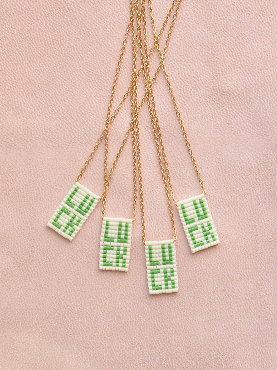 LUCK ビーズネックレス