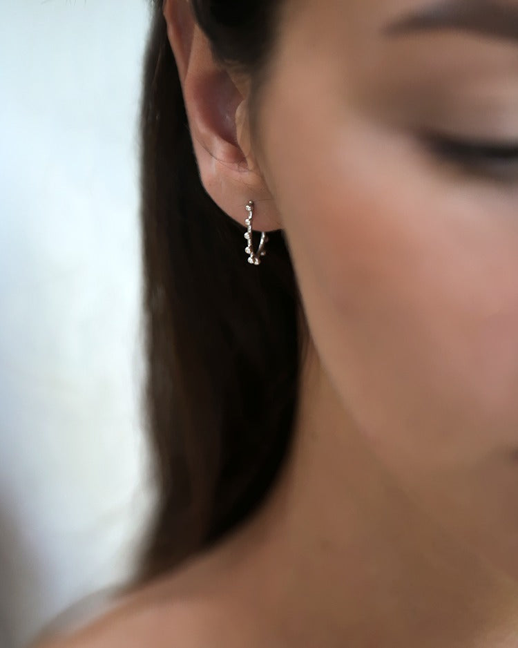 【残り1点】シルバードット フープピアス