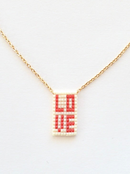 【再入荷】LOVE ビーズネックレス Red