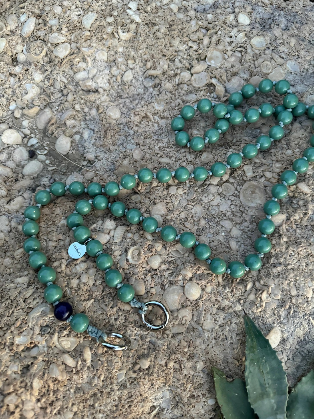 upbeads アップビーズ スマホショルダー 携帯ストラップ SAGE