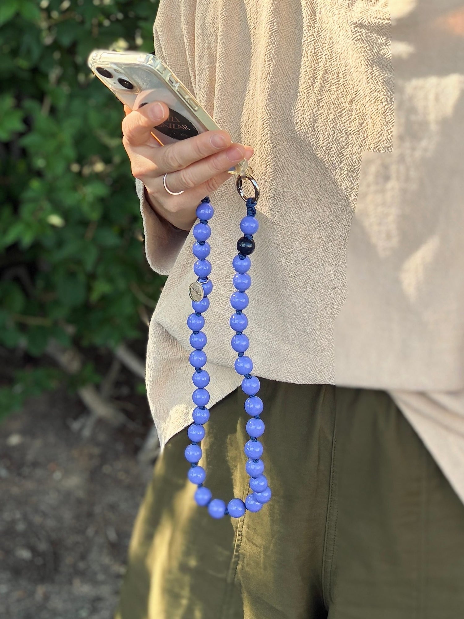 upbeads アップビーズ スマホストラップ SHORTIE 60cm WISTERIA