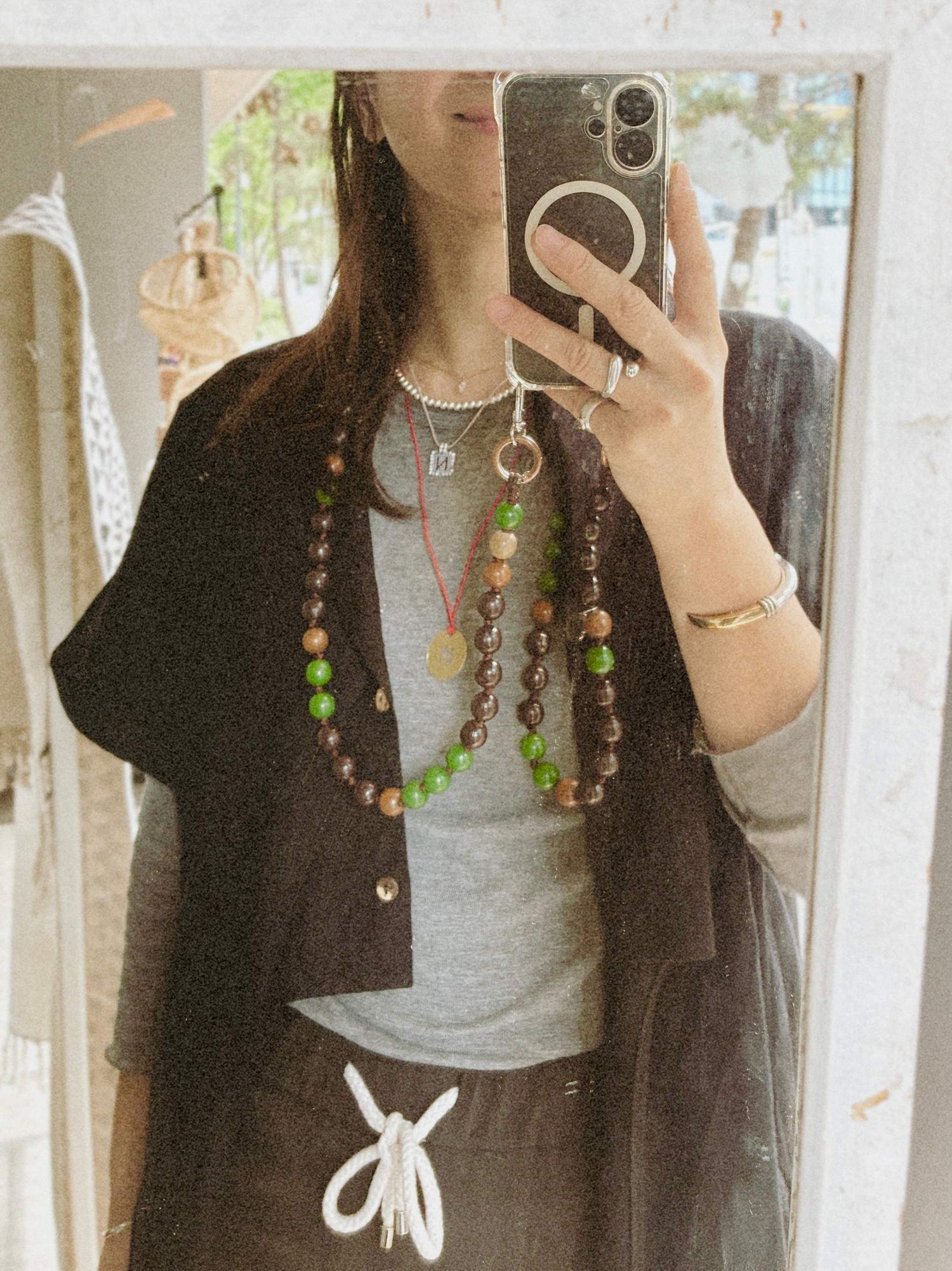 upbeads アップビーズ スマホショルダー 携帯ストラップ NEMA