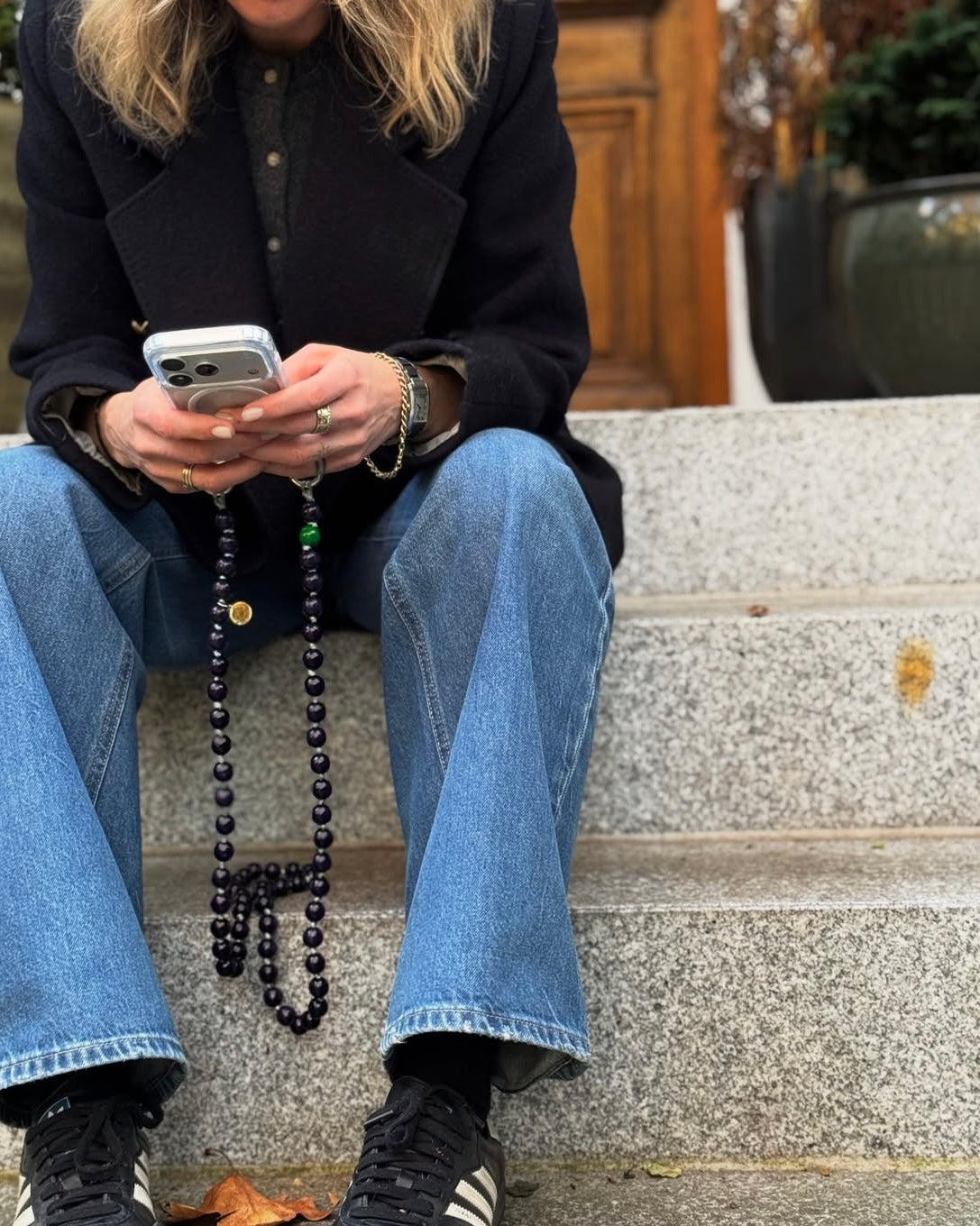 upbeads アップビーズ スマホショルダー 携帯ストラップ PLUM