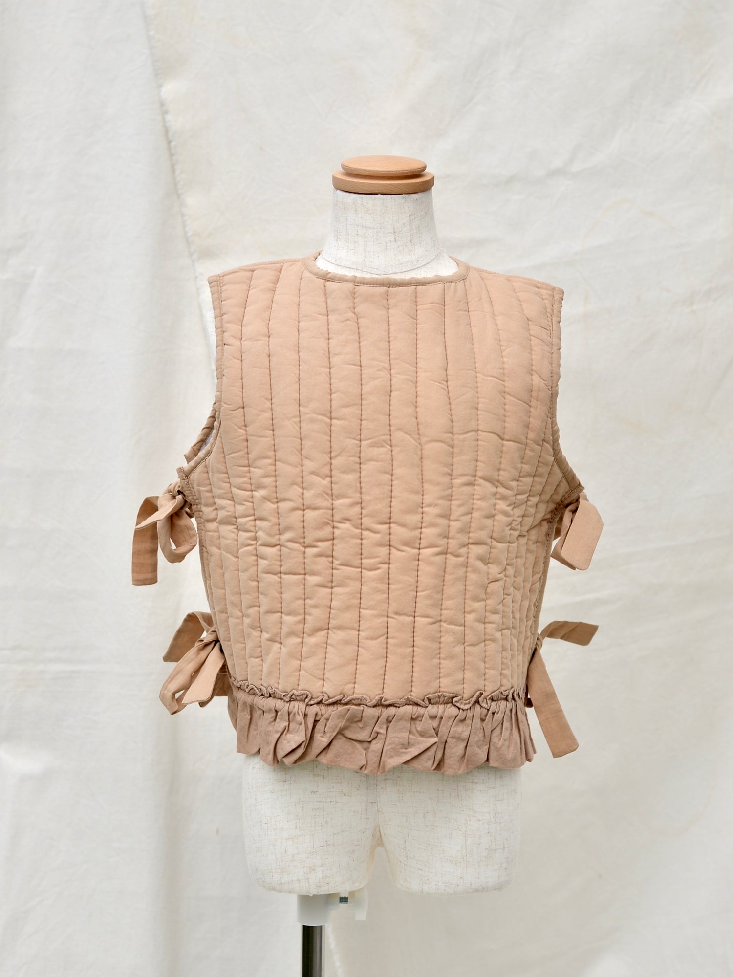 Kids 뒤집을 수 있는 퀼팅 리본 조끼 초목 염색