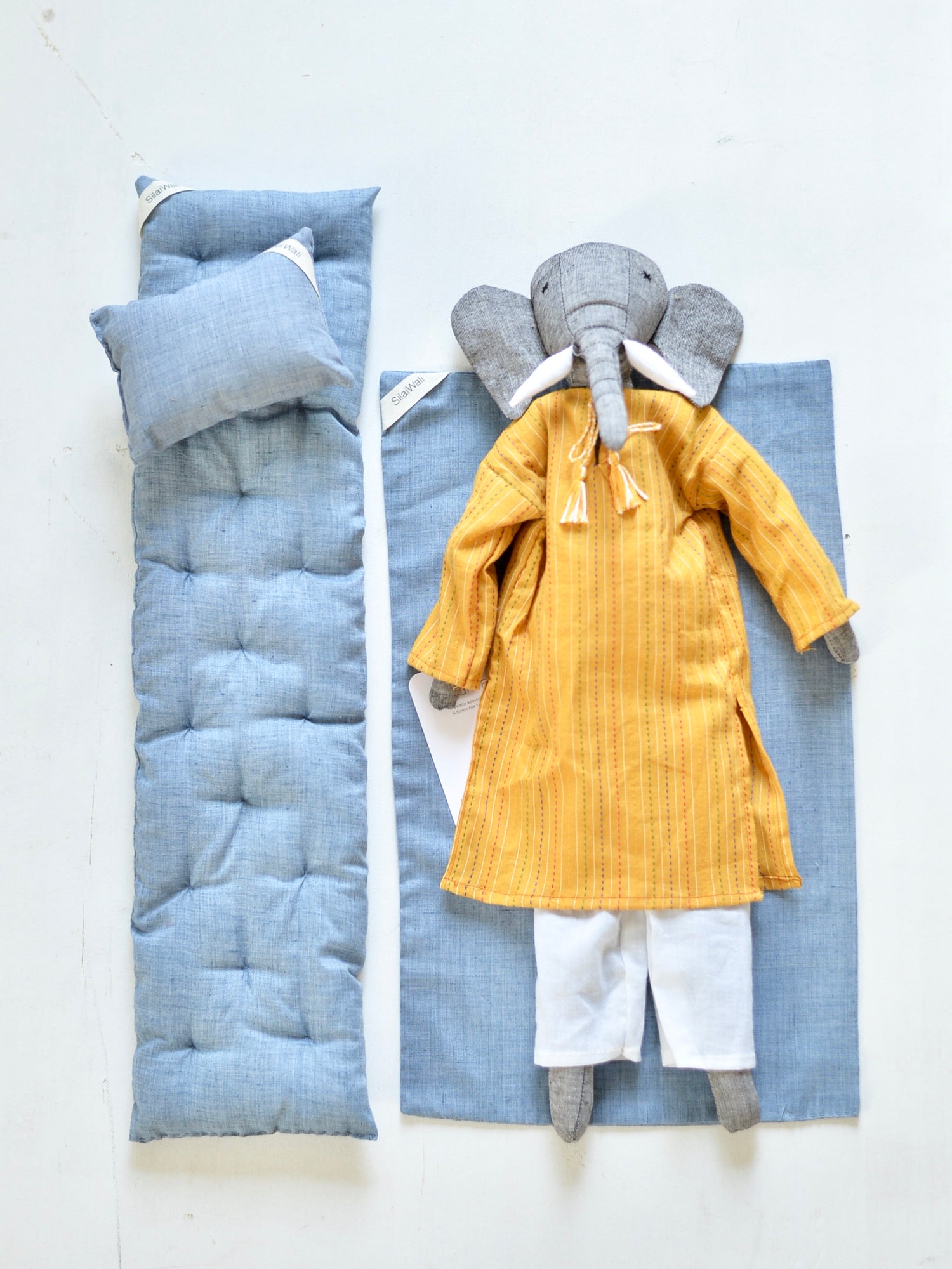 シライワリ人形 ゾウ MUMBA