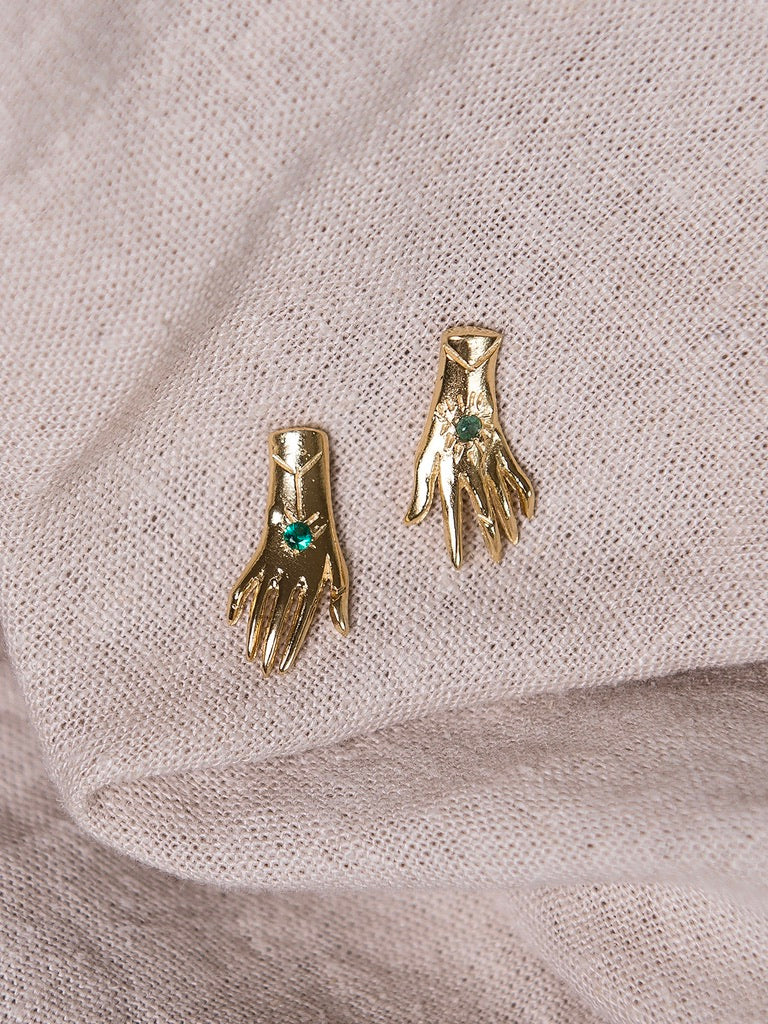 Handピアス<エメラルド>Gold
