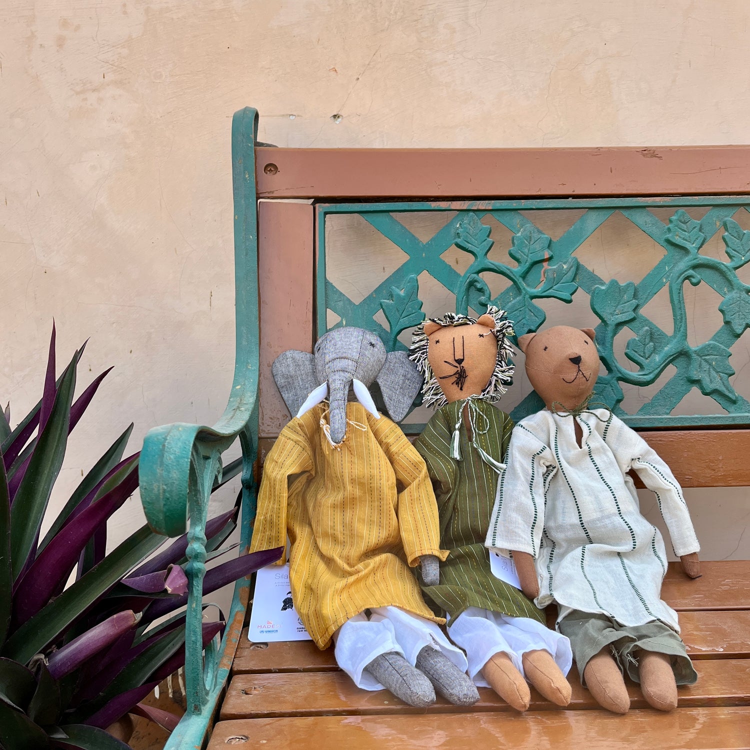 シライワリ人形 ゾウ MUMBA