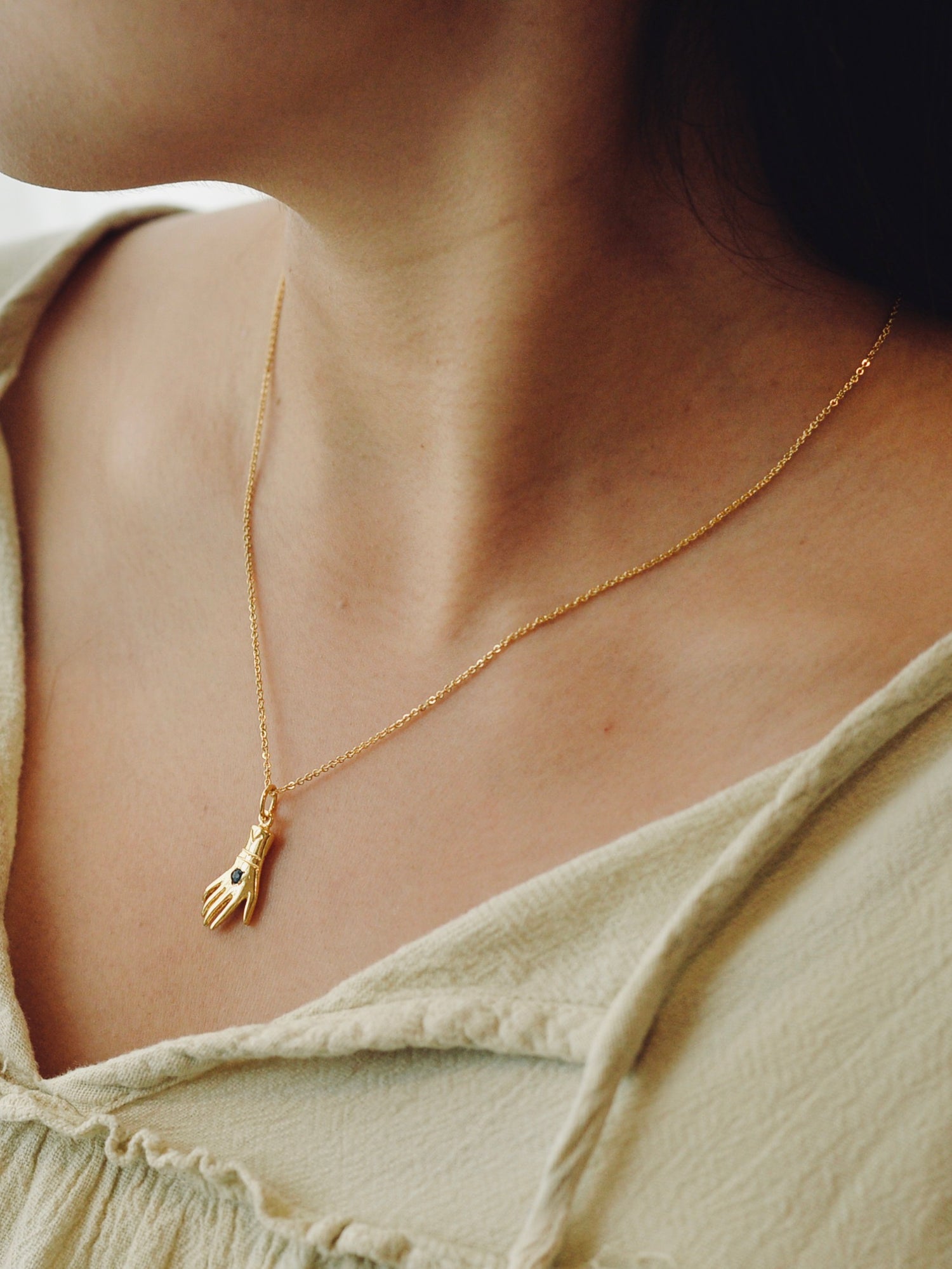 【残り1点】Handネックレス<サファイア>Gold