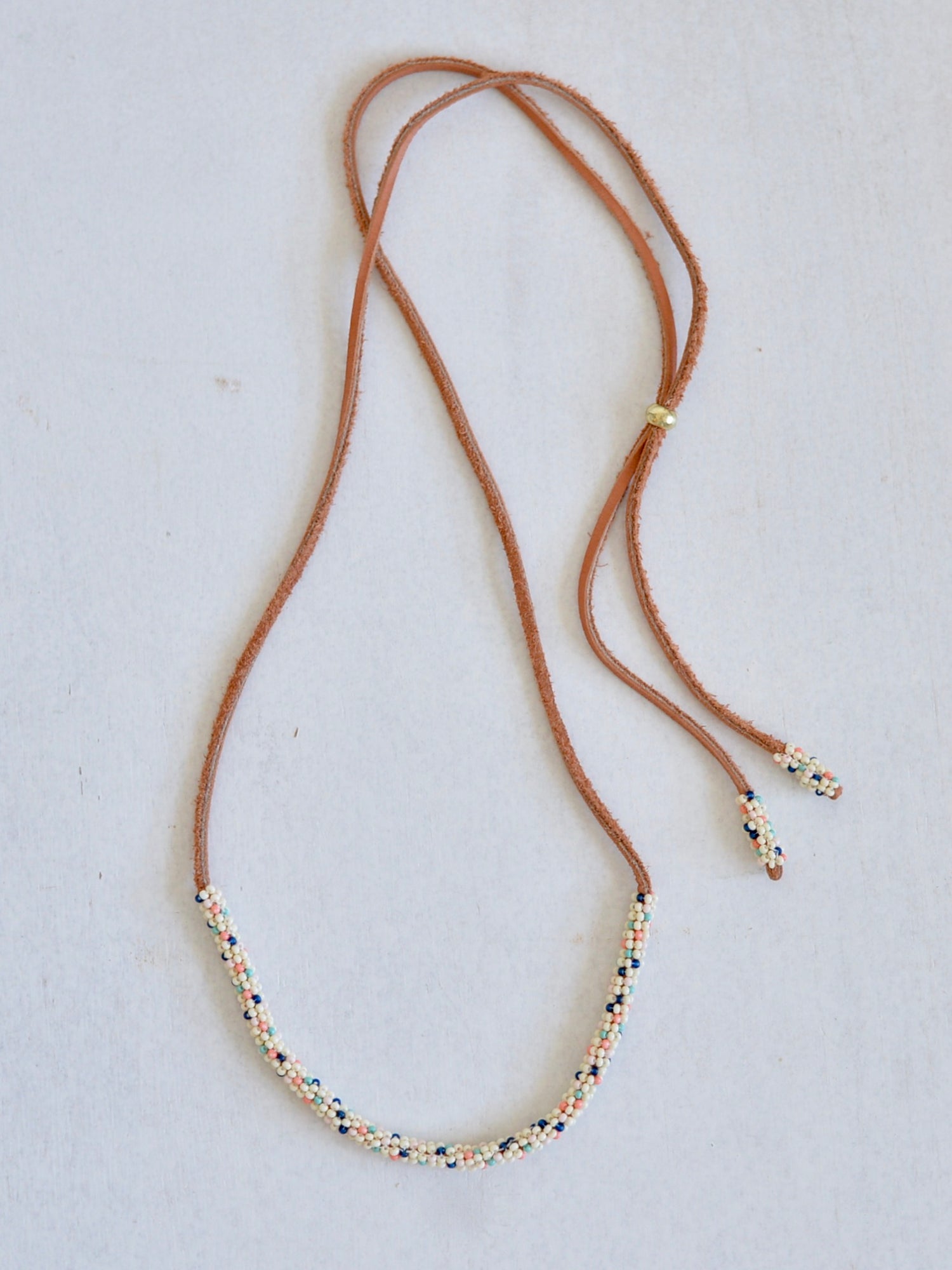 Milot 롱 비즈 목걸이