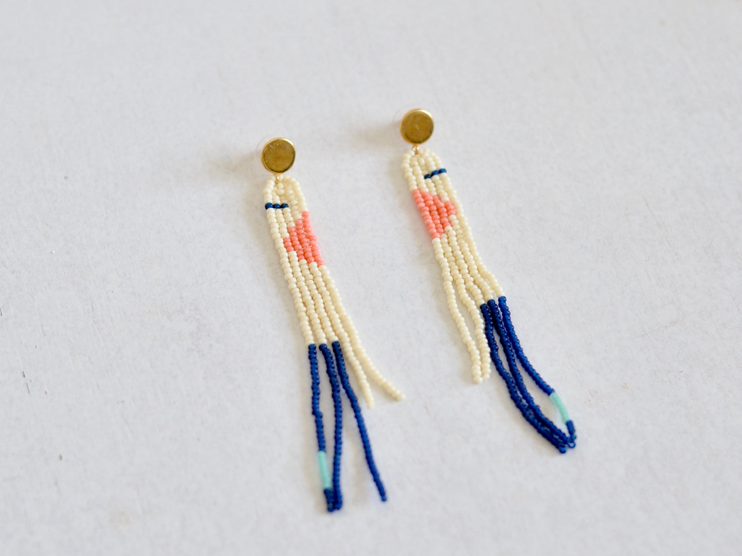 Horizon ビーズピアス