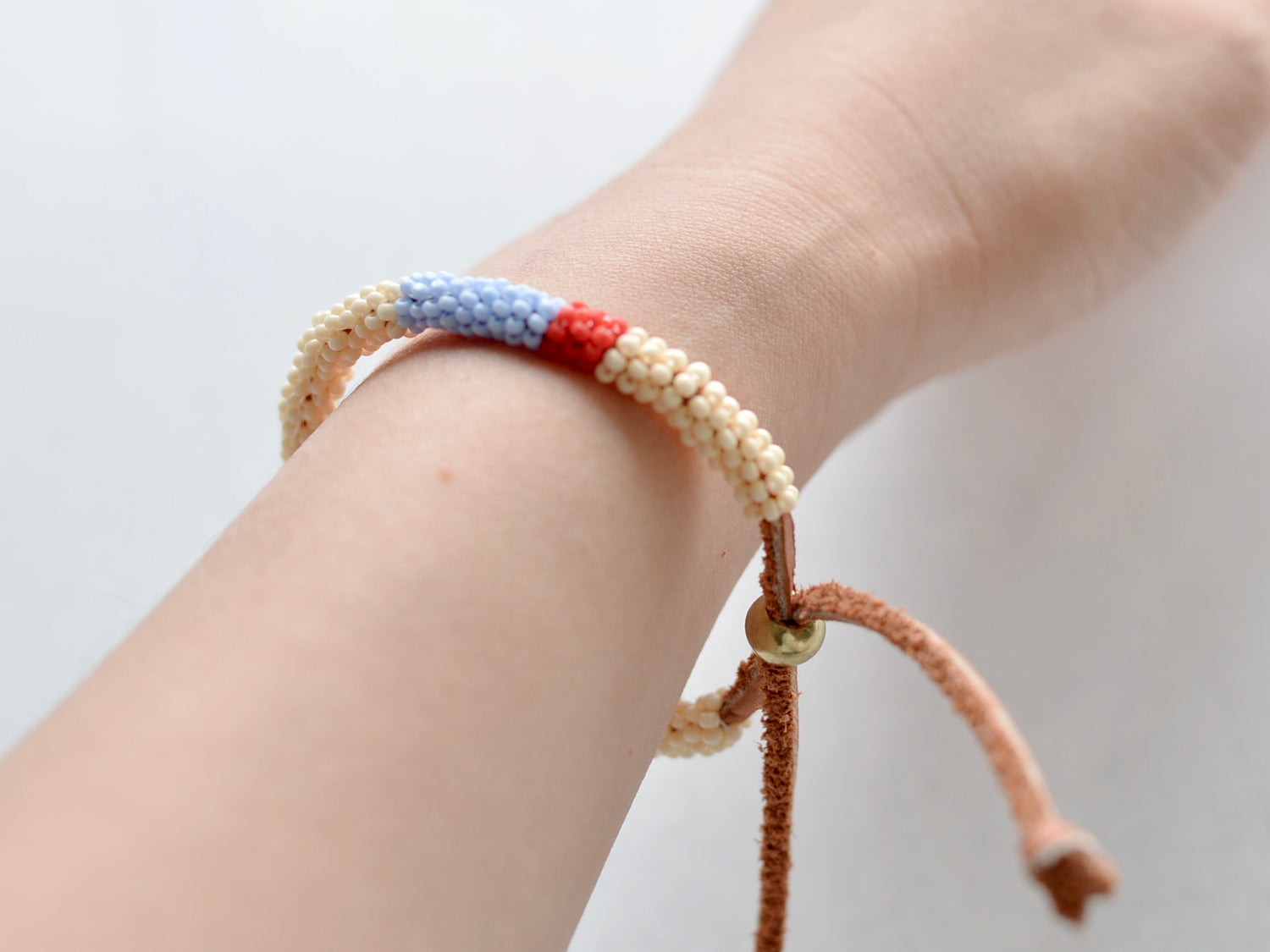 Milot ビーズブレスレット