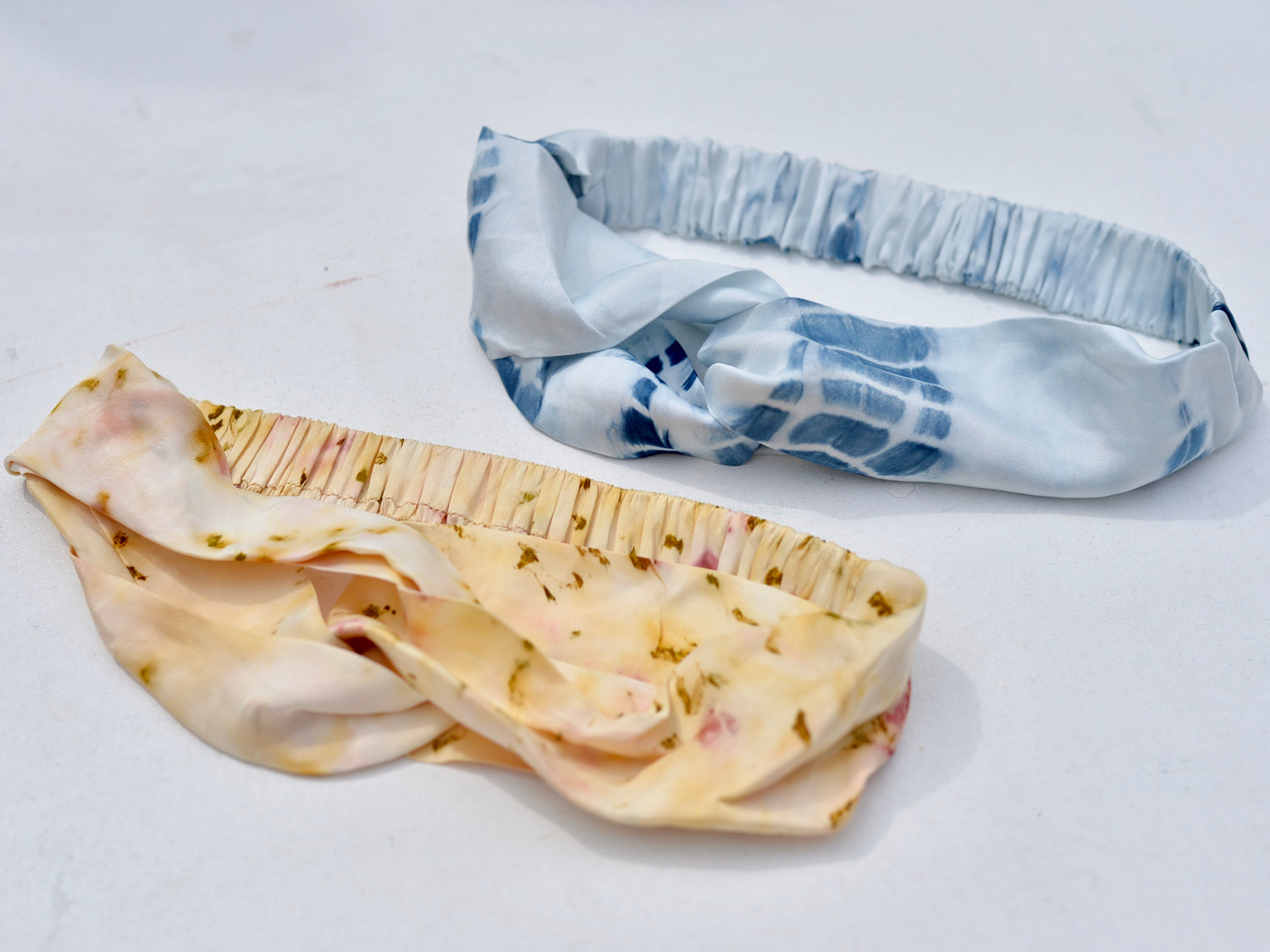 ボタニカルダイ クロスヘアバンド キッズ 藍染め【ヴィーガンシルク】