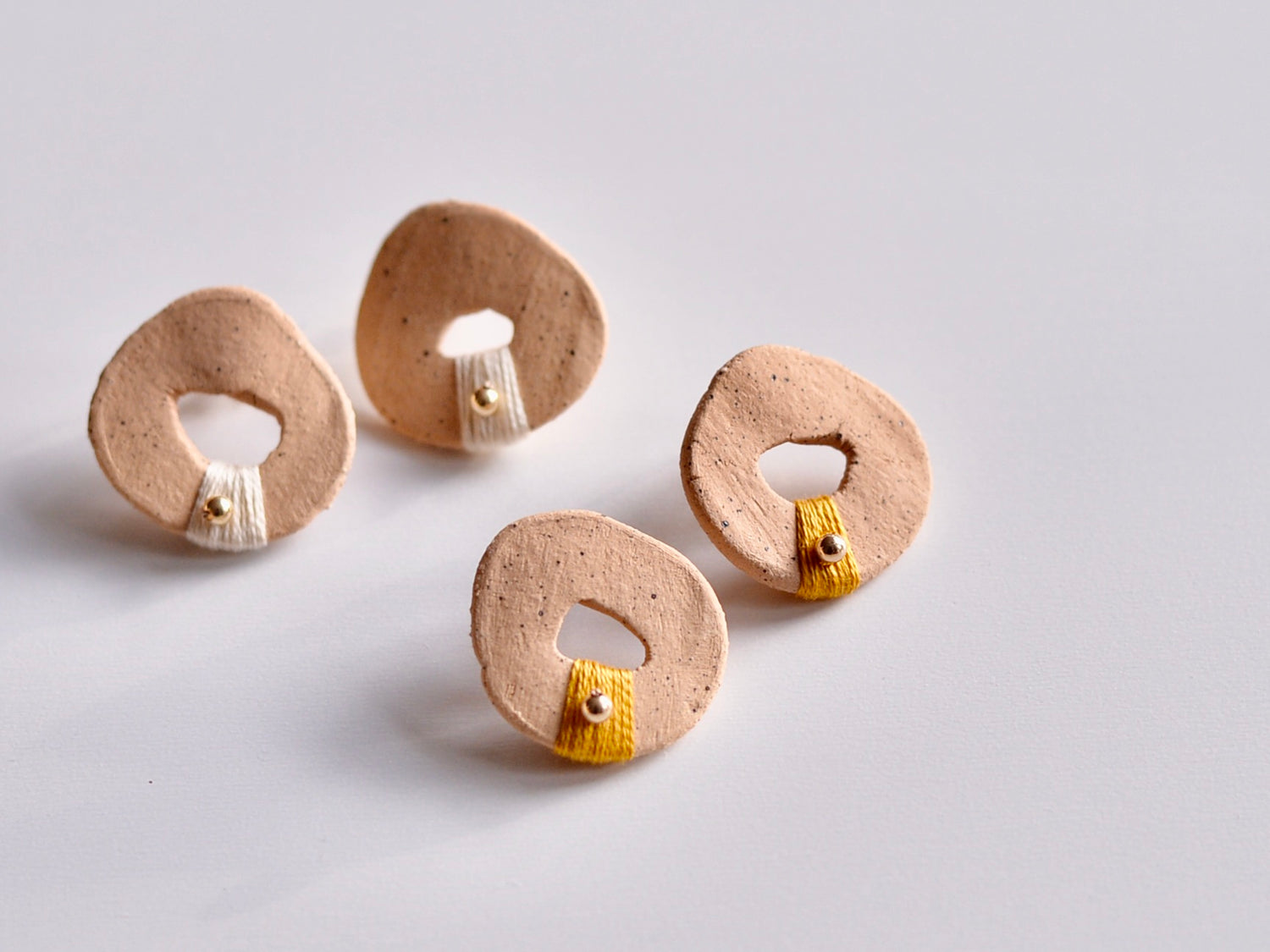 Coco 陶器ピアス