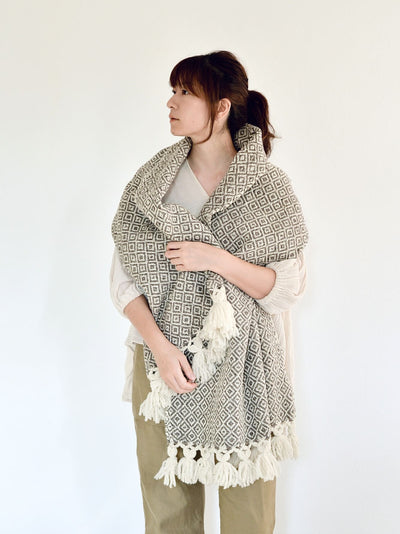 Mexican wool large shawl gray 