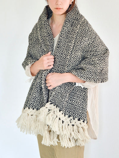 Mexican wool large shawl black 