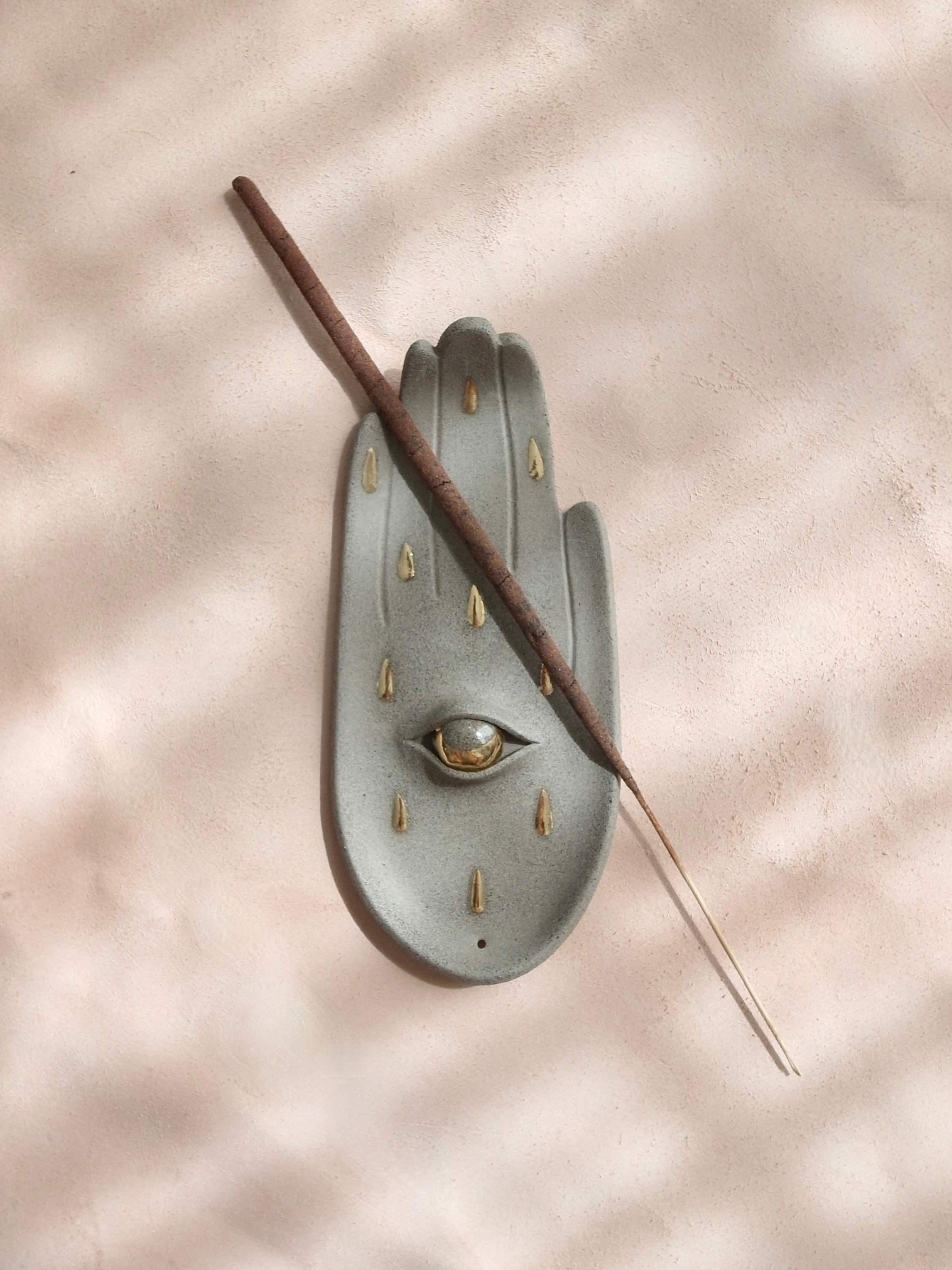 Hand インセンスホルダー お香立て – NOZZI BAZZAR