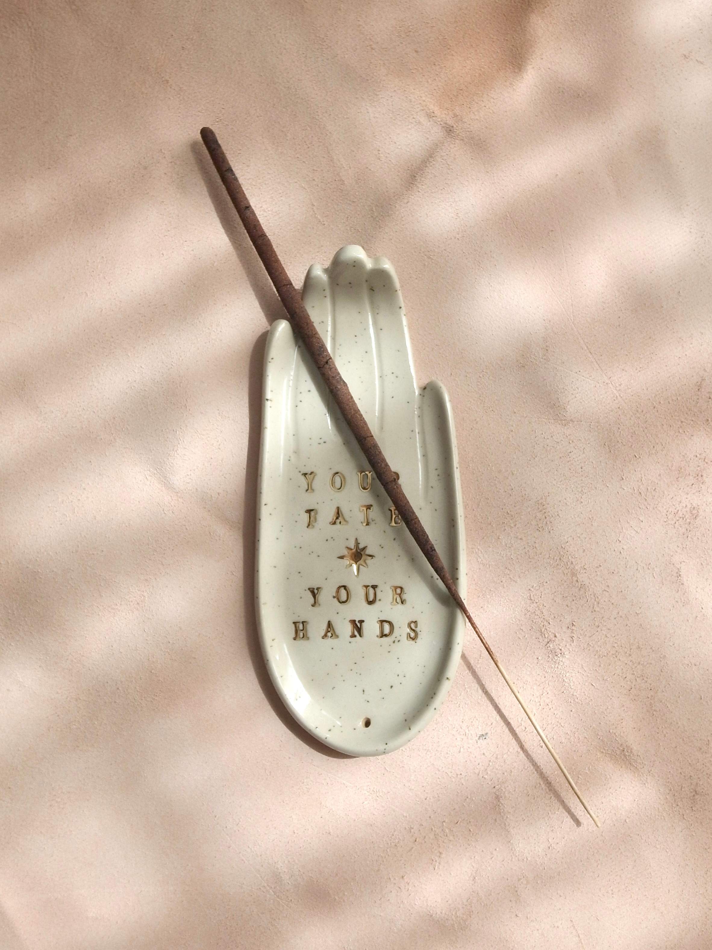 Hand インセンスホルダー お香立て – NOZZI BAZZAR